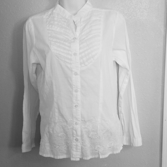 Embroidered White Blouse - Picture 2 of 6